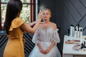 بهترین آموزشگاه آرایش عروس در شیراز