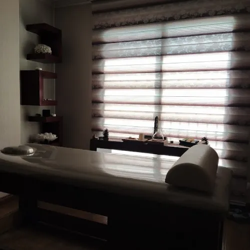 بهترین مرکز ماساژ درمانی در کرج + آدرس و تلفن 8 مرکز ماساژ اسپیناس در کرج