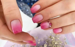 بهترین مراکز کاشت ناخن در گلشهر + آدرس و تلفن